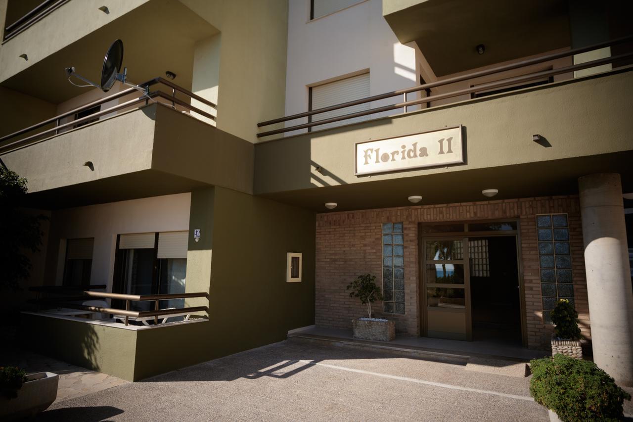 Apartamentos Florida II เพนิสโคลา ภายนอก รูปภาพ